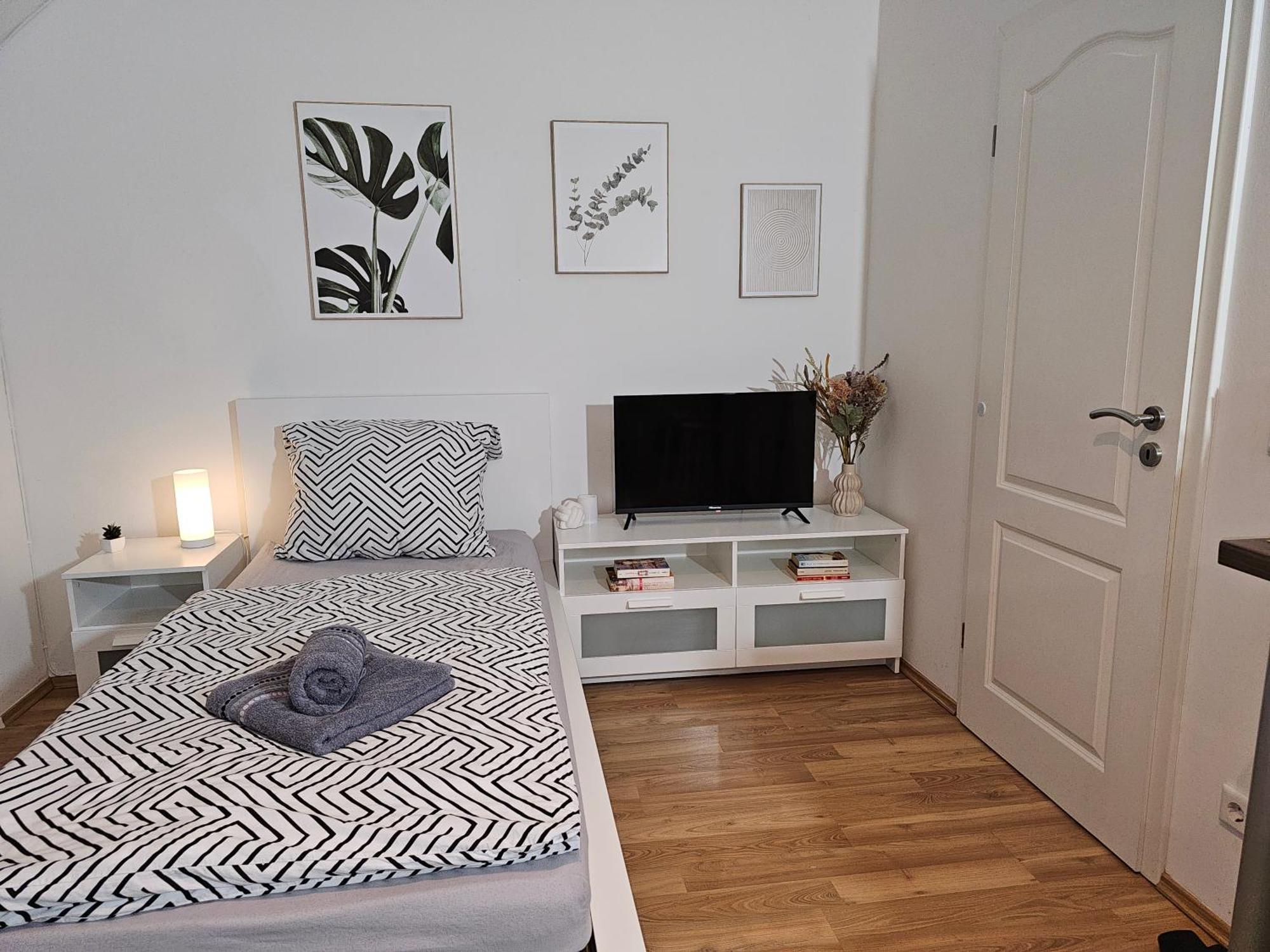 Modern Studio Near Duesseldorf Airport & Messe/Fair Meerbusch Exteriér fotografie